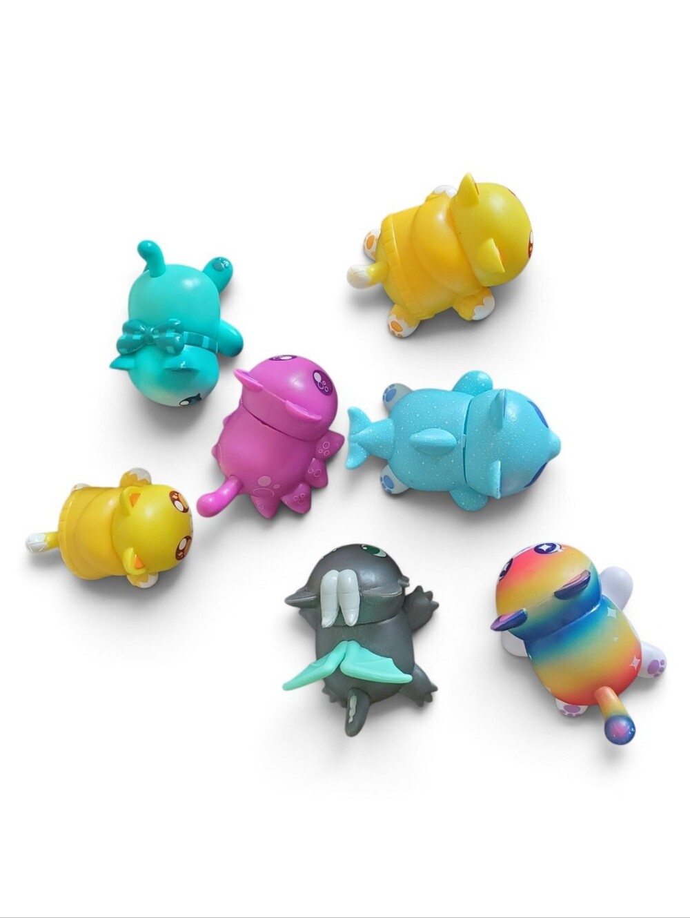 Aphmau MeeMeows Mystery Vinyl Mini Figures Lot of 7 Elemental Glow Series - Picture 2 of 14